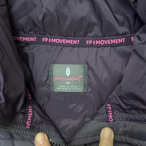 FP Movement In A Bubble Puffer Vest XS - Picture 3 of 5